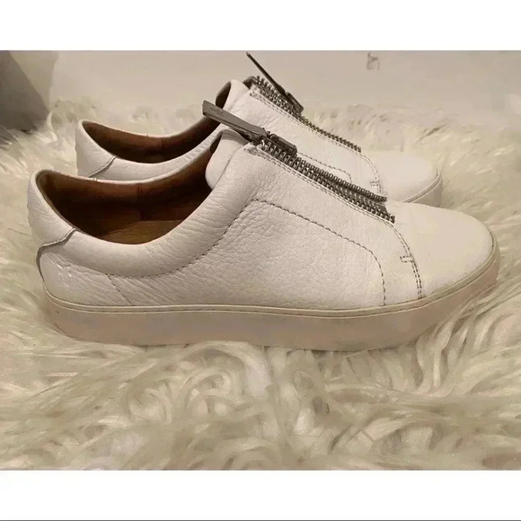 Frye Lena Zip Low Shoes - Picture 2 of 7